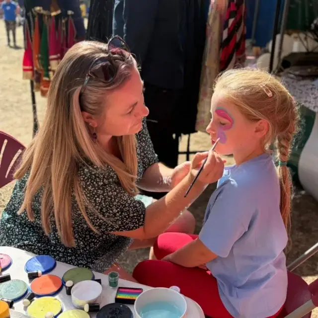 🎉 What a fantastic day celebrating Battersea! 💛

A massive thank you to everyone who came along to celebrate the very best of our Battersea community at the festival! 🥳 @batterseacommunityfestival 

It was brilliant to see so many familiar faces, meet new people, share lots of smiles and enjoy the day together. 🙌✨

A special thank you to all of our amazing community partners who joined us and helped make the festival such a success. 🤝💛

We’re so proud to be part of such a wonderful community — thank you for making it a day to
remember! 🎊

@wandsworth_council  @enableparks @enablecommunity 

#Battersea #BatterseaCommunity
#CommunityFestival #KatherineLowSettlement
#batterseaalliance